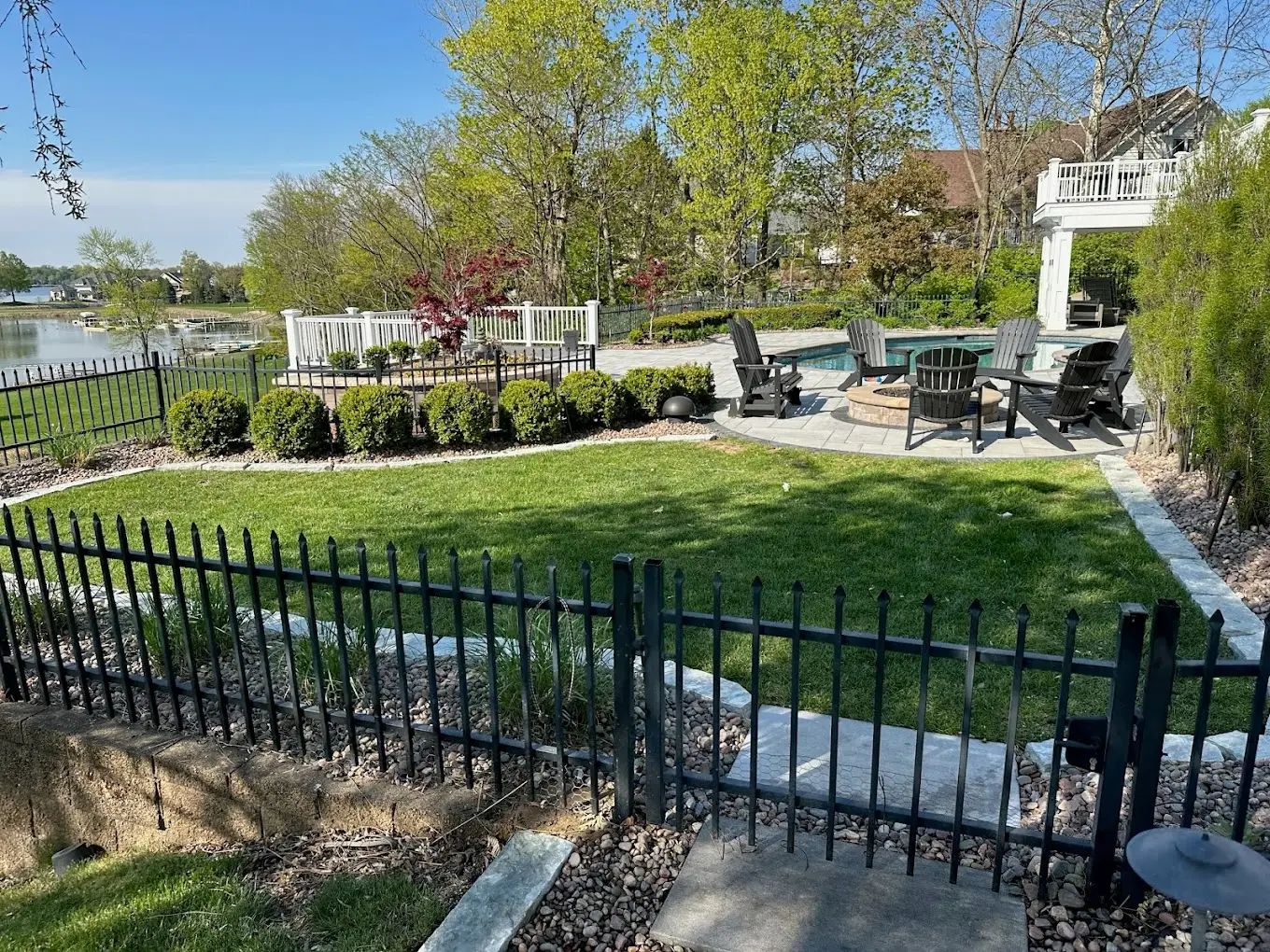 Professional Outdoor Maintenance Services by Fine Touch