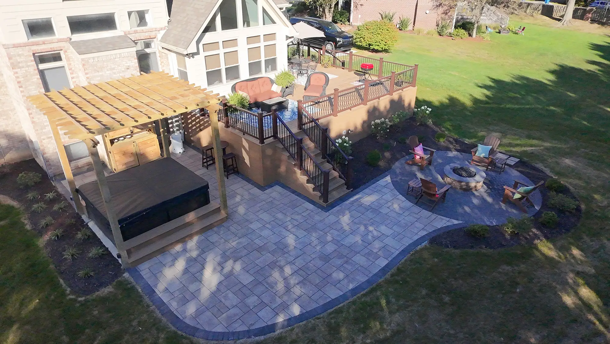 Outdoor Living - Fine Touch Services